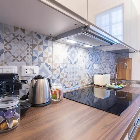 Guesthost - Casa Daimo Exhibition Area! Bologna