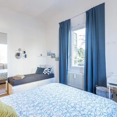 Guesthost - Casa Daimo Exhibition Area! *