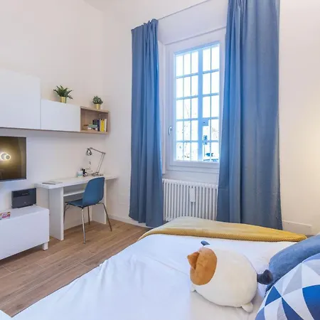 Apartman Guesthost - Casa Daimo Exhibition Area!