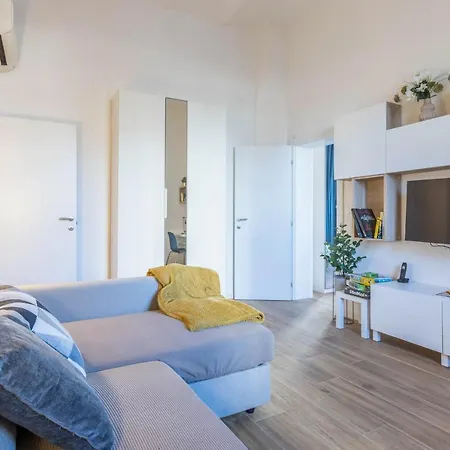 Guesthost - Casa Daimo Exhibition Area! Bolonya