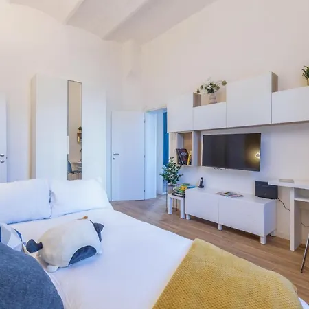 Apartment Caseospitali - Daimo, Delizioso Bilocale Fiera Perfetto Per 5 *