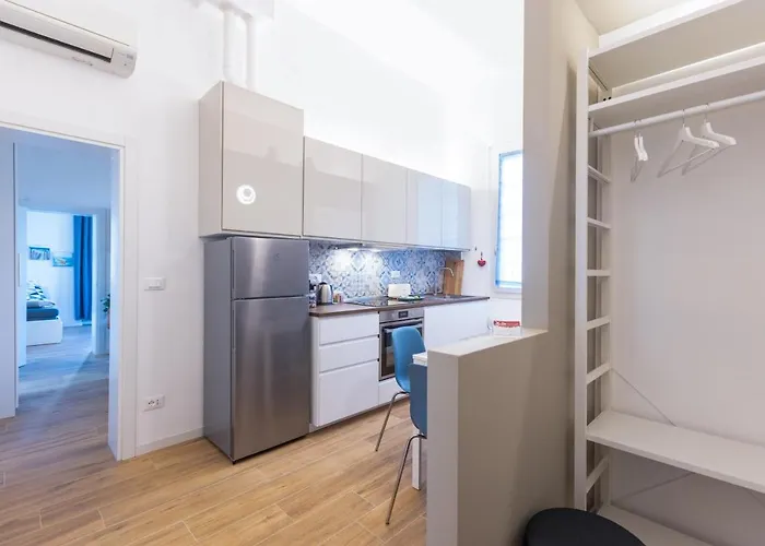 Guesthost - Casa Daimo Exhibition Area! شقة *