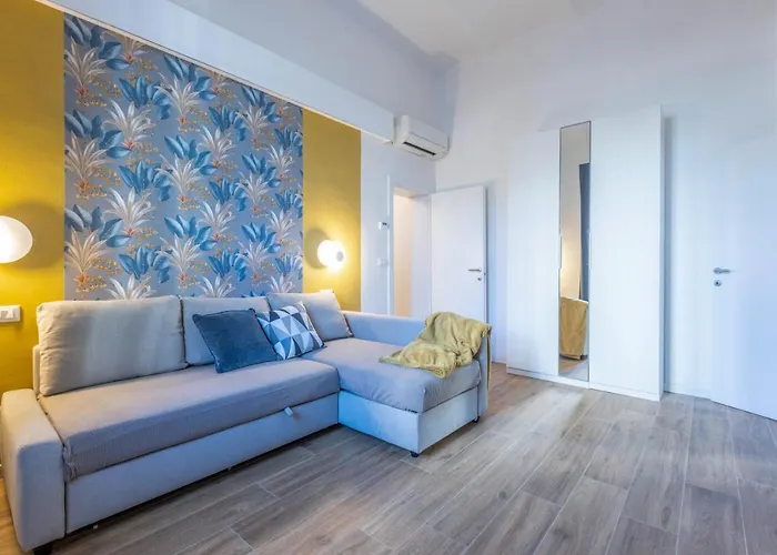 Guesthost - Casa Daimo Exhibition Area! *