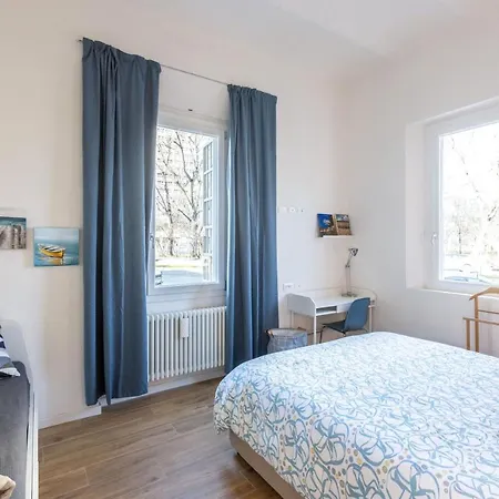 Guesthost - Casa Daimo Exhibition Area!