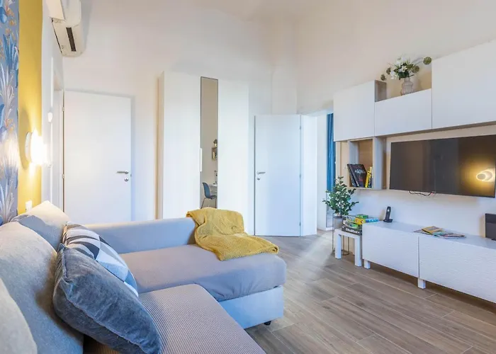 Guesthost - Casa Daimo Exhibition Area! Bologne